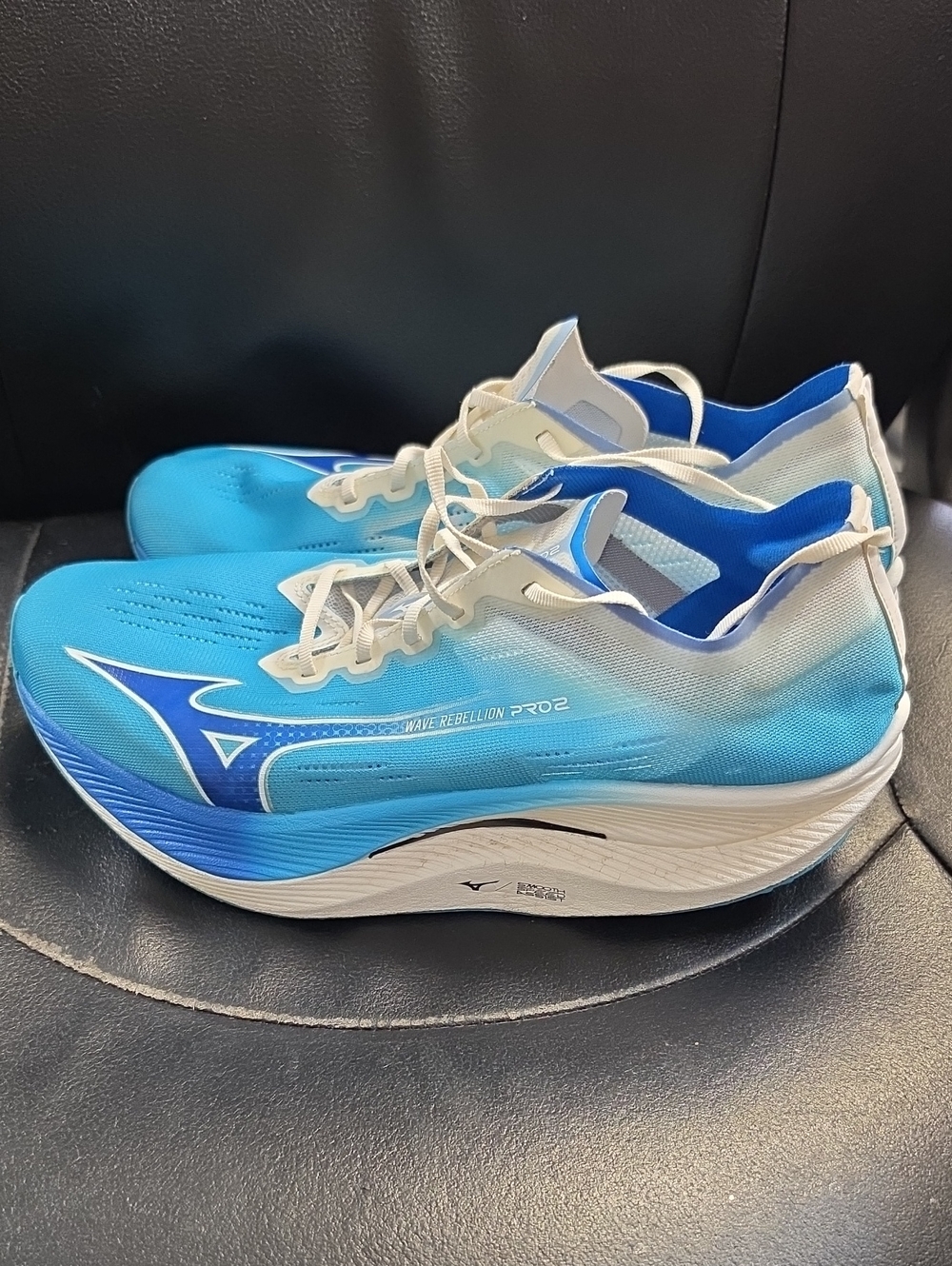 Mizuno Women's Wave Rebellion PRO 2 Running Shoes - Blue/White